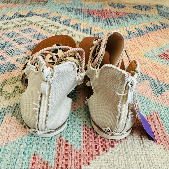 Boutique | Lainey leopard Sparta canvas sandals - Picture 3 of 4